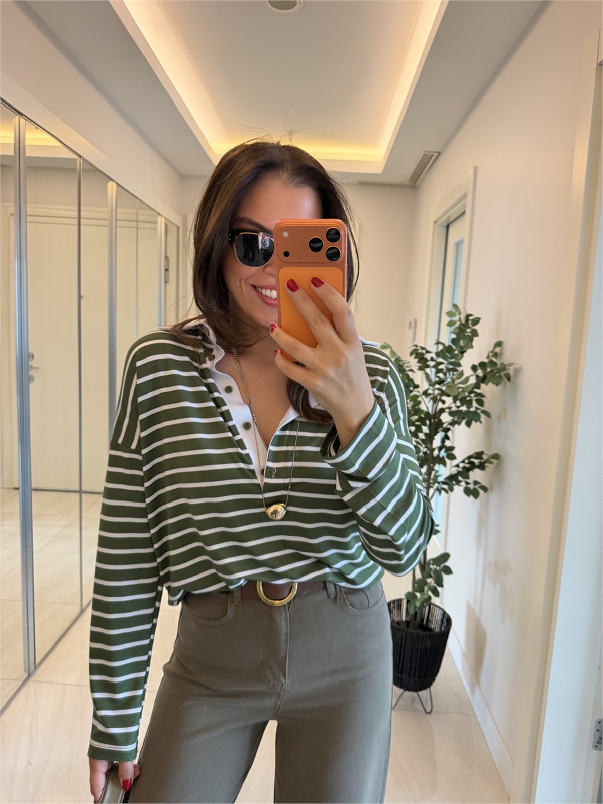 Polo Yaka Haki Beyaz Çizgili Basic