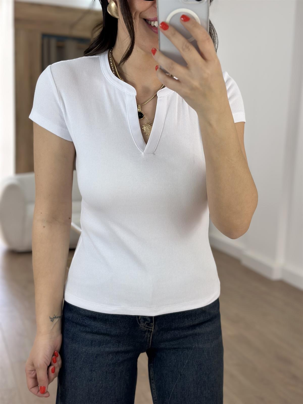 Açık Yaka Bluz - Beyaz