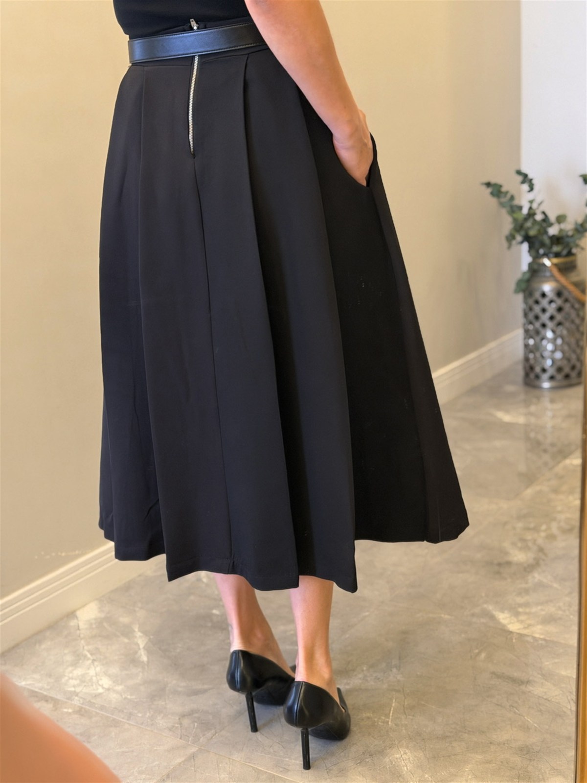 Kalın Pileli Midi Kloş Etek