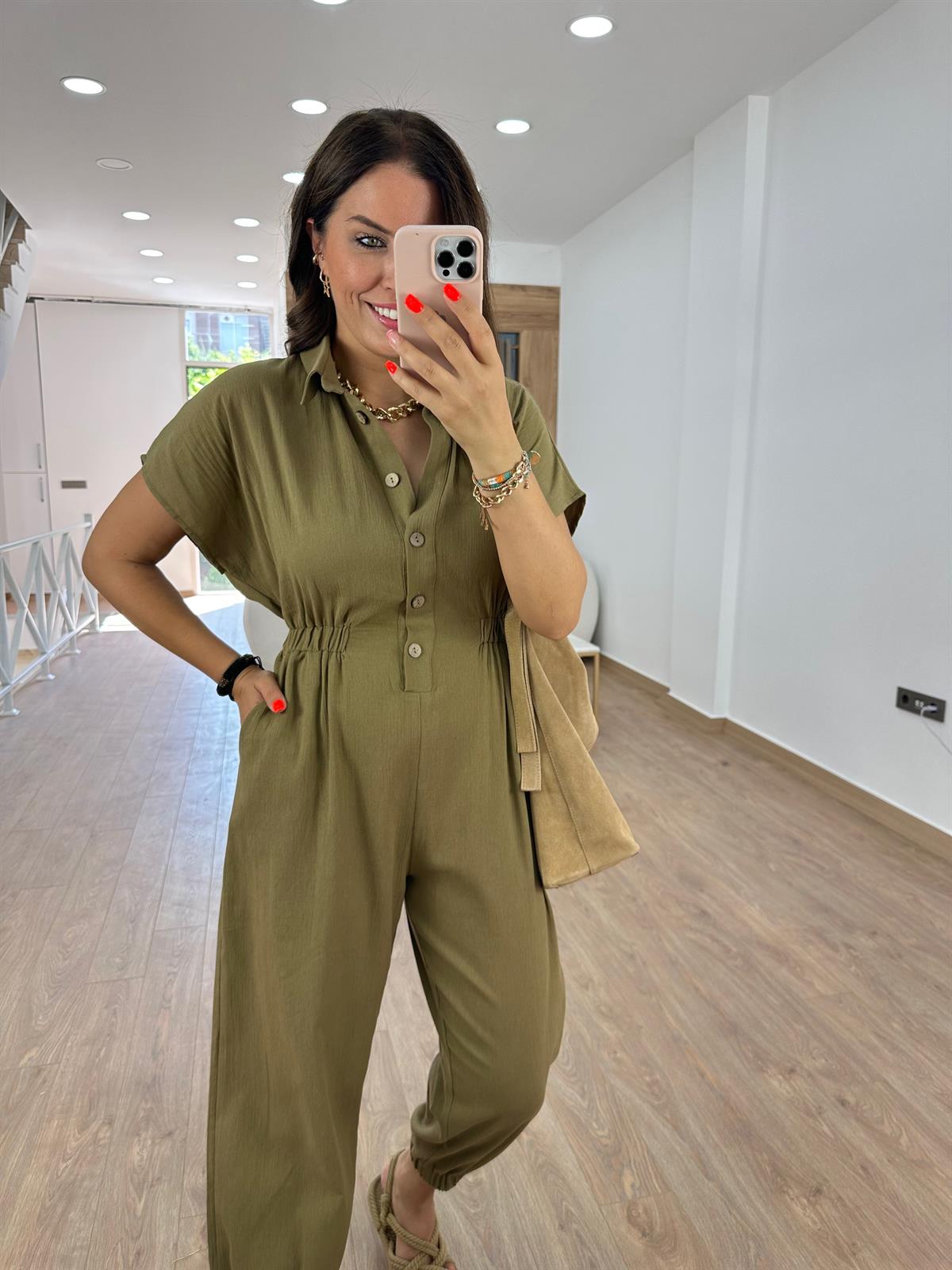 Ahşap Düğmeli Beli Lastikli Tulum-Haki