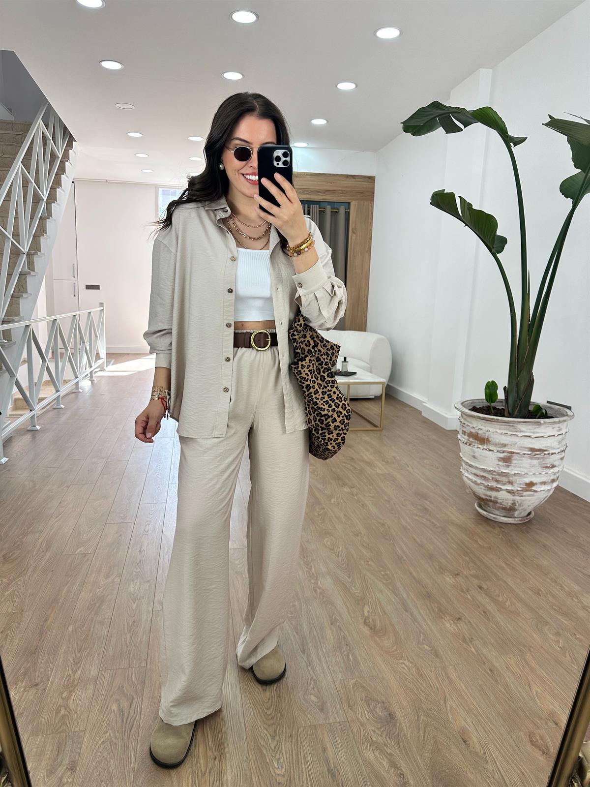 Ahşap Düğmeli Palazzo Pantolonlu Viskon Takım-Taş