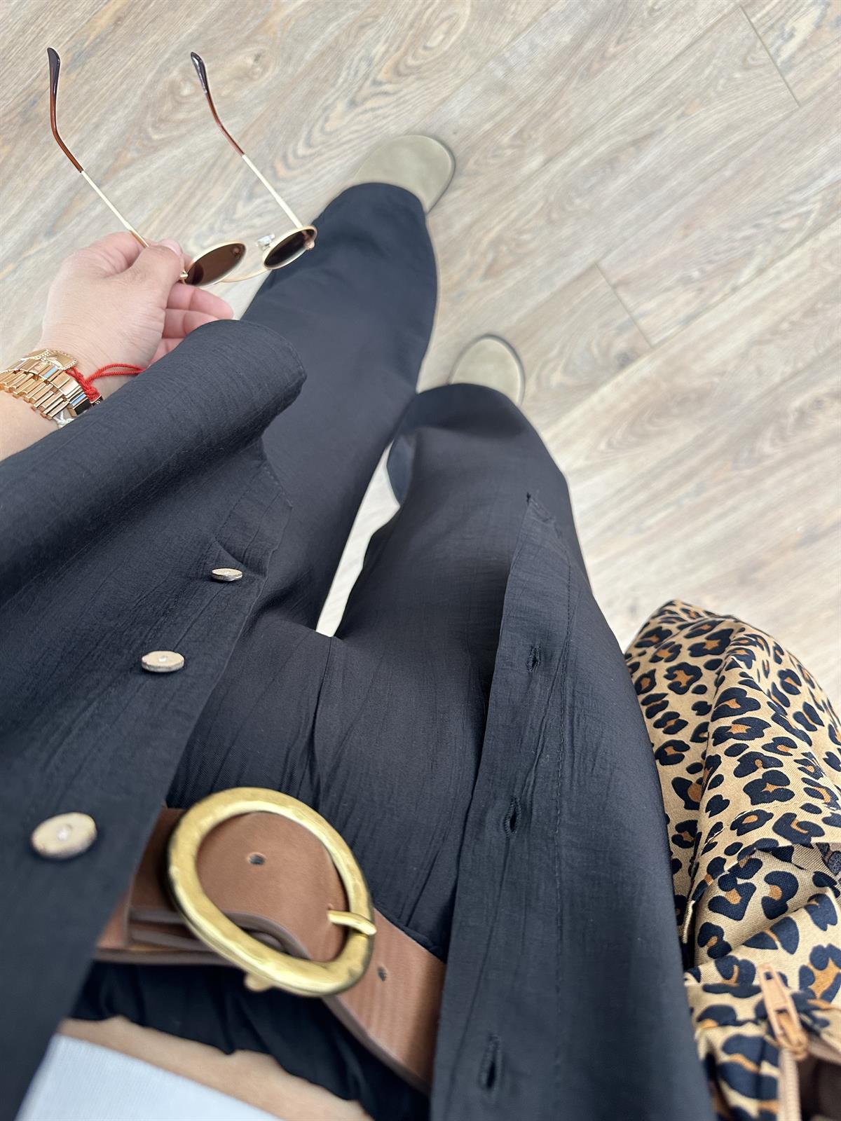 Ahşap Düğmeli Palazzo Pantolonlu Viskon Takım-Siyah