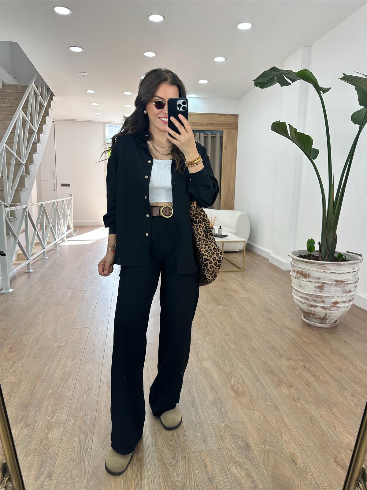 Ahşap Düğmeli Palazzo Pantolonlu Viskon Takım-Siyah