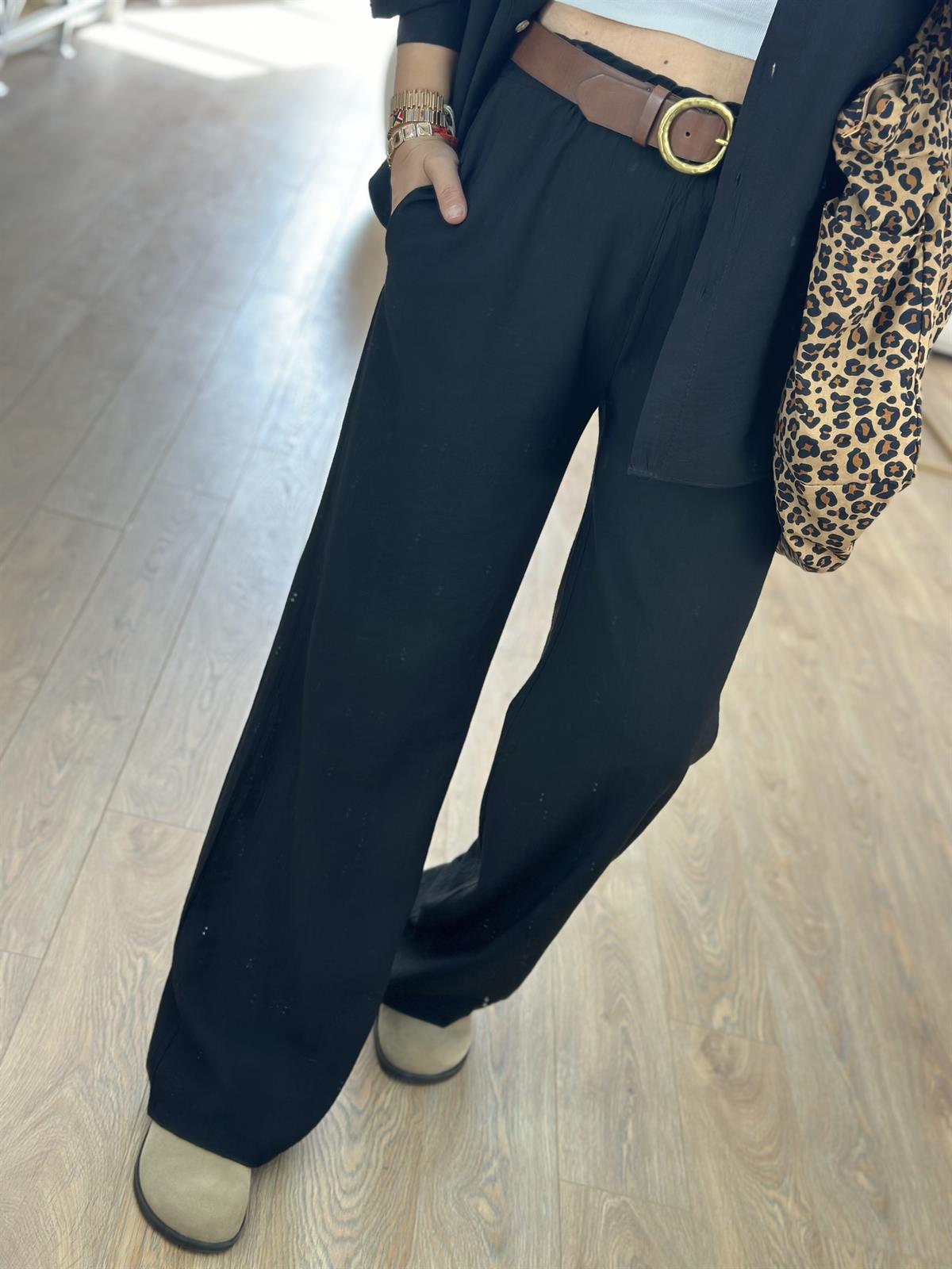 Ahşap Düğmeli Palazzo Pantolonlu Viskon Takım-Siyah