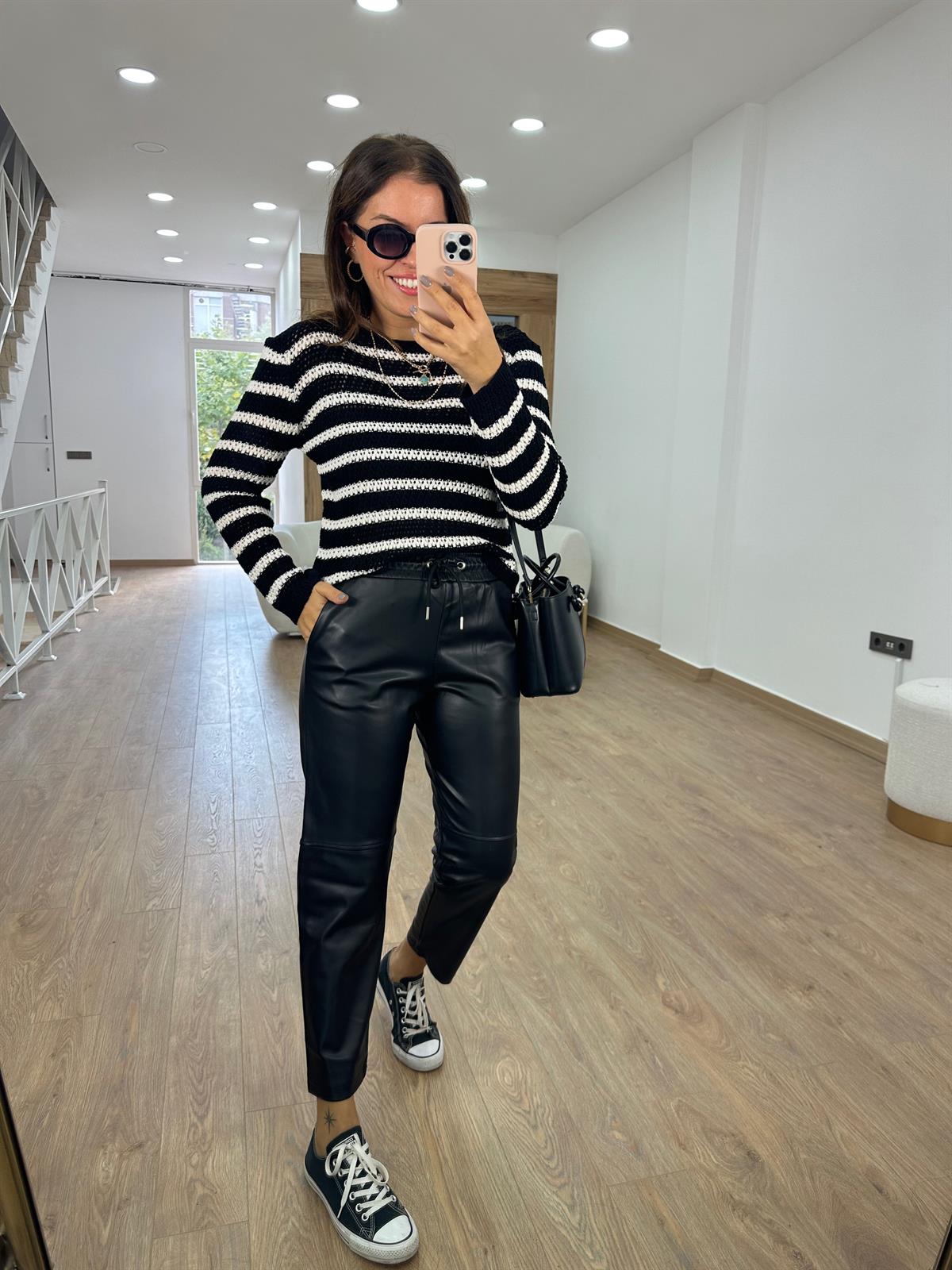 Ajurlu Çizgili Triko - Siyah