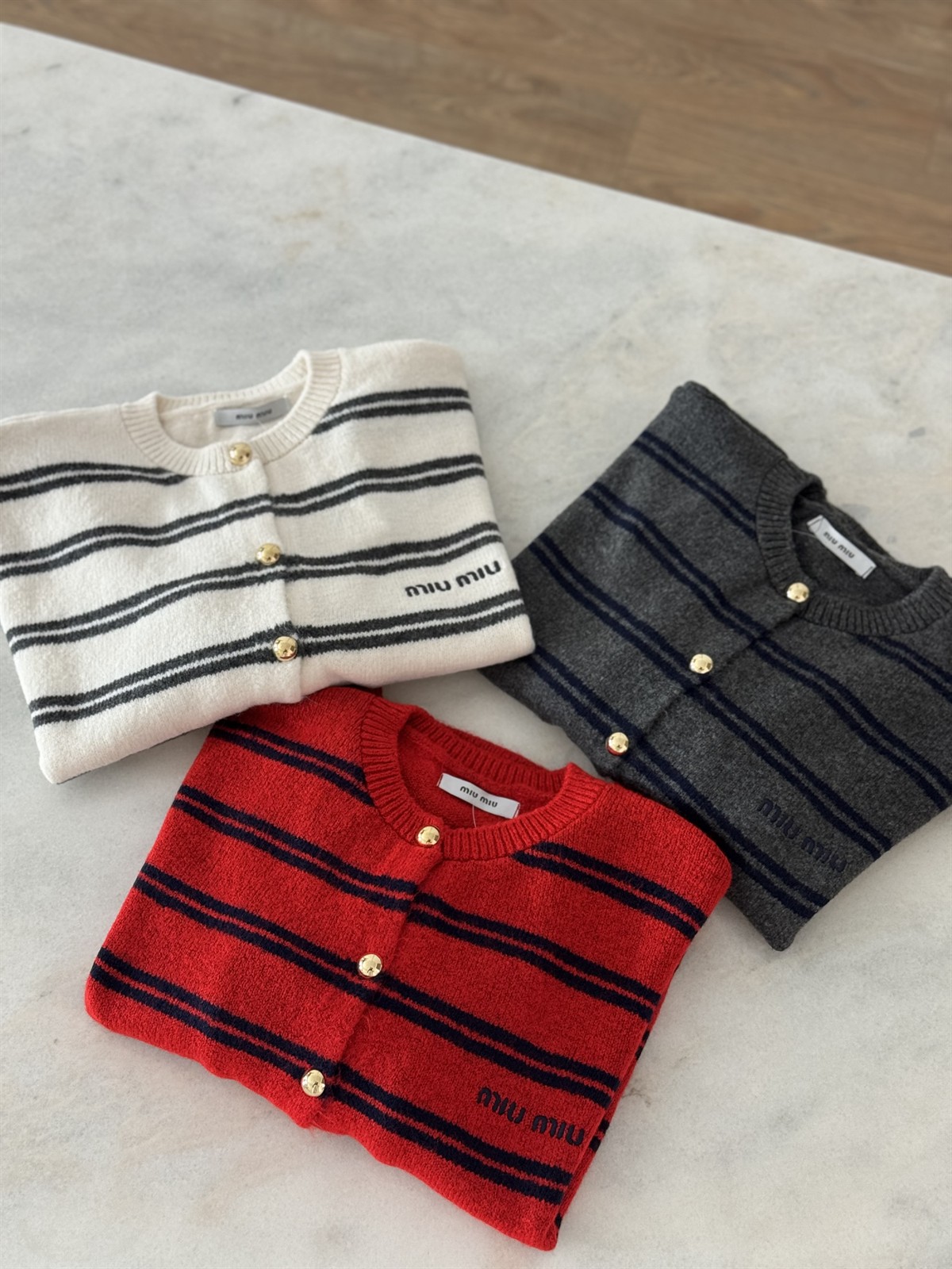 Antrasit Çizgili Miu Hırka - Ekru 