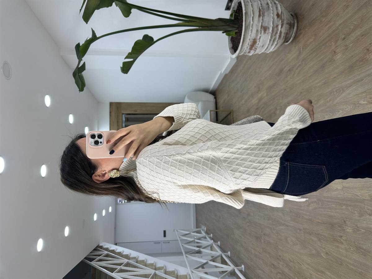 Arkadan Bağlamalı Triko Kazak-Bej