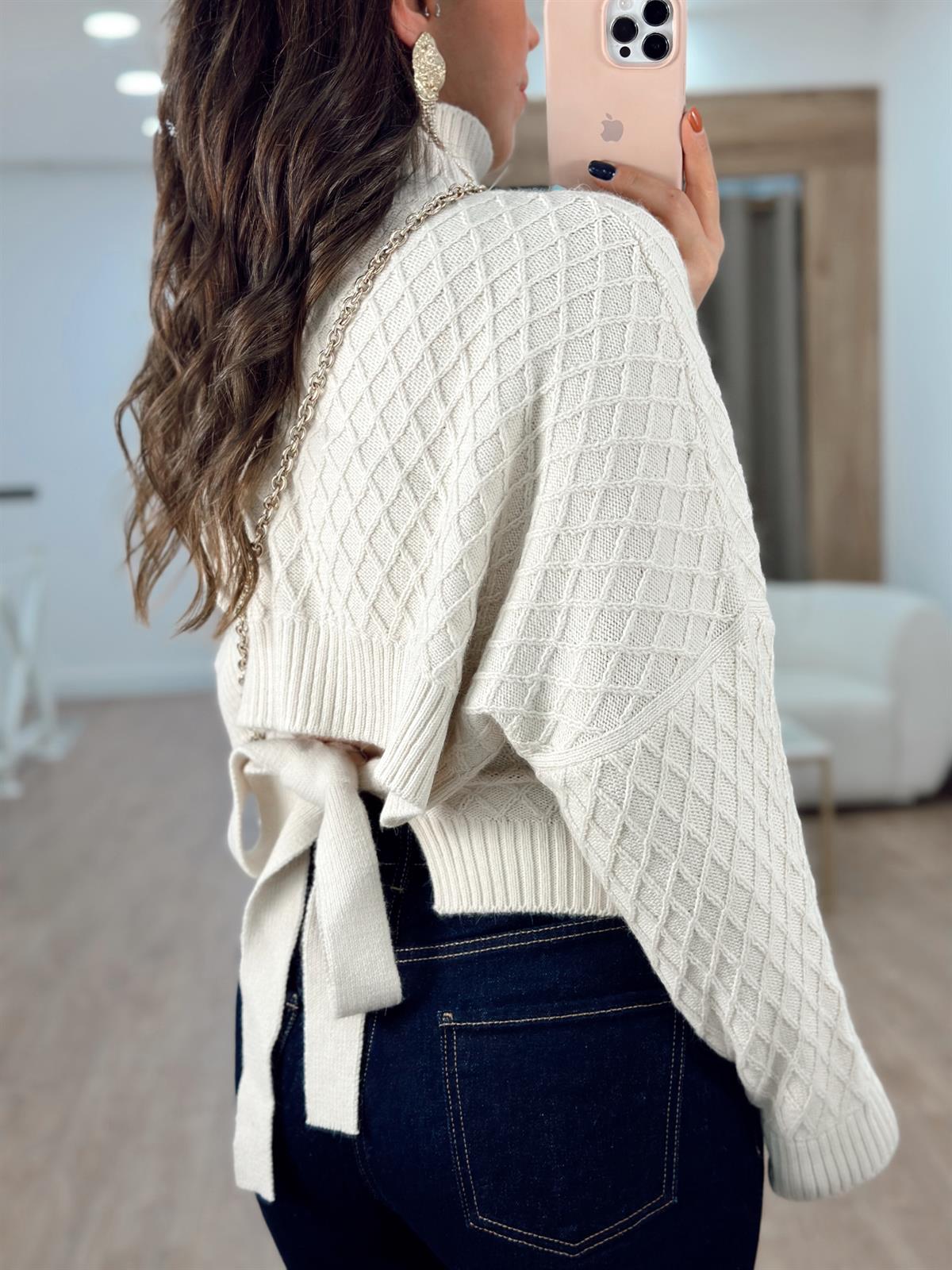 Arkadan Bağlamalı Triko Kazak-Bej