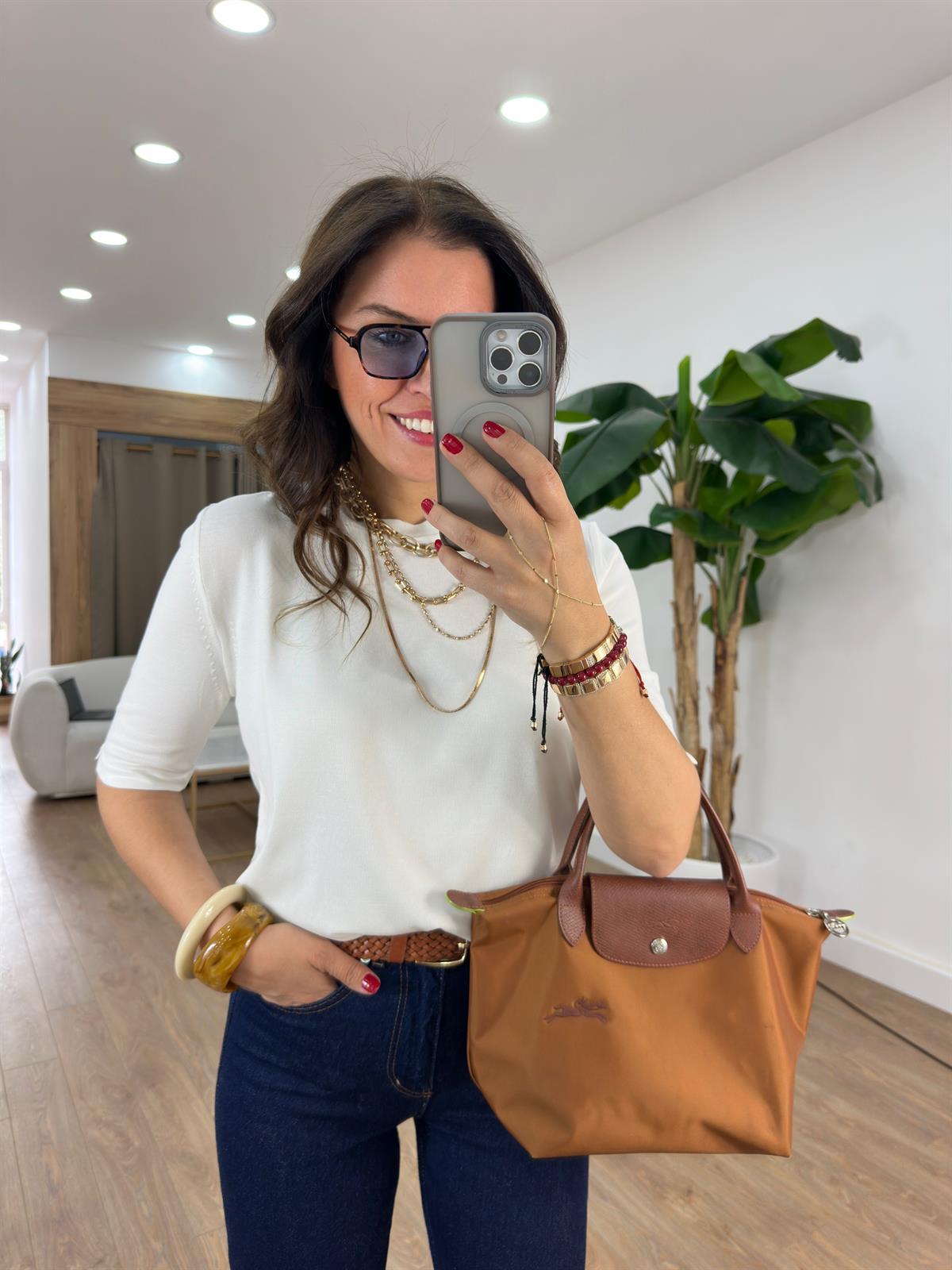 Arkası Damla Detaylı Bisiklet Yaka Triko - Beyaz