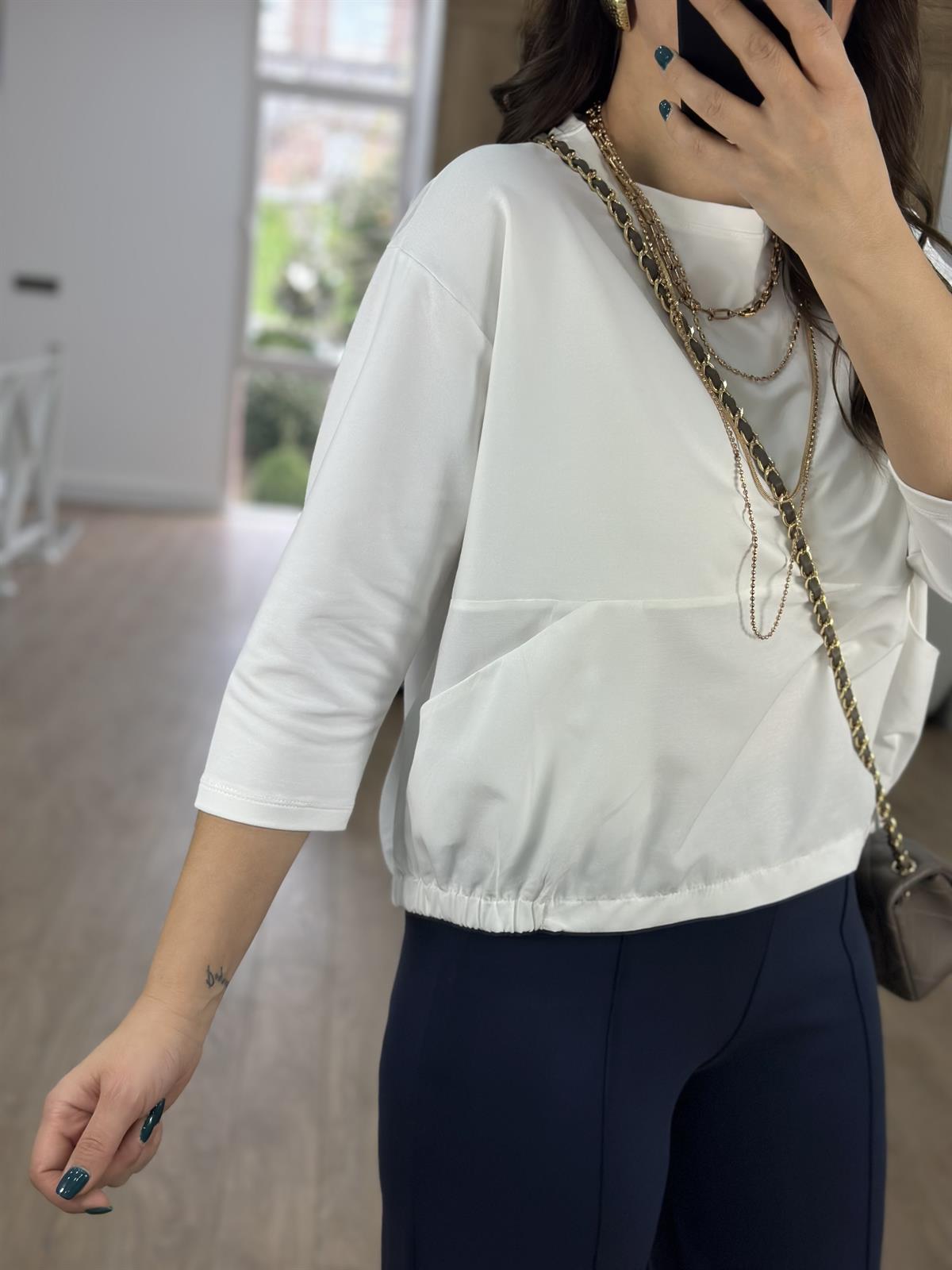 Arkası Gömlek Detaylı Cepli Sweatshirt-Beyaz