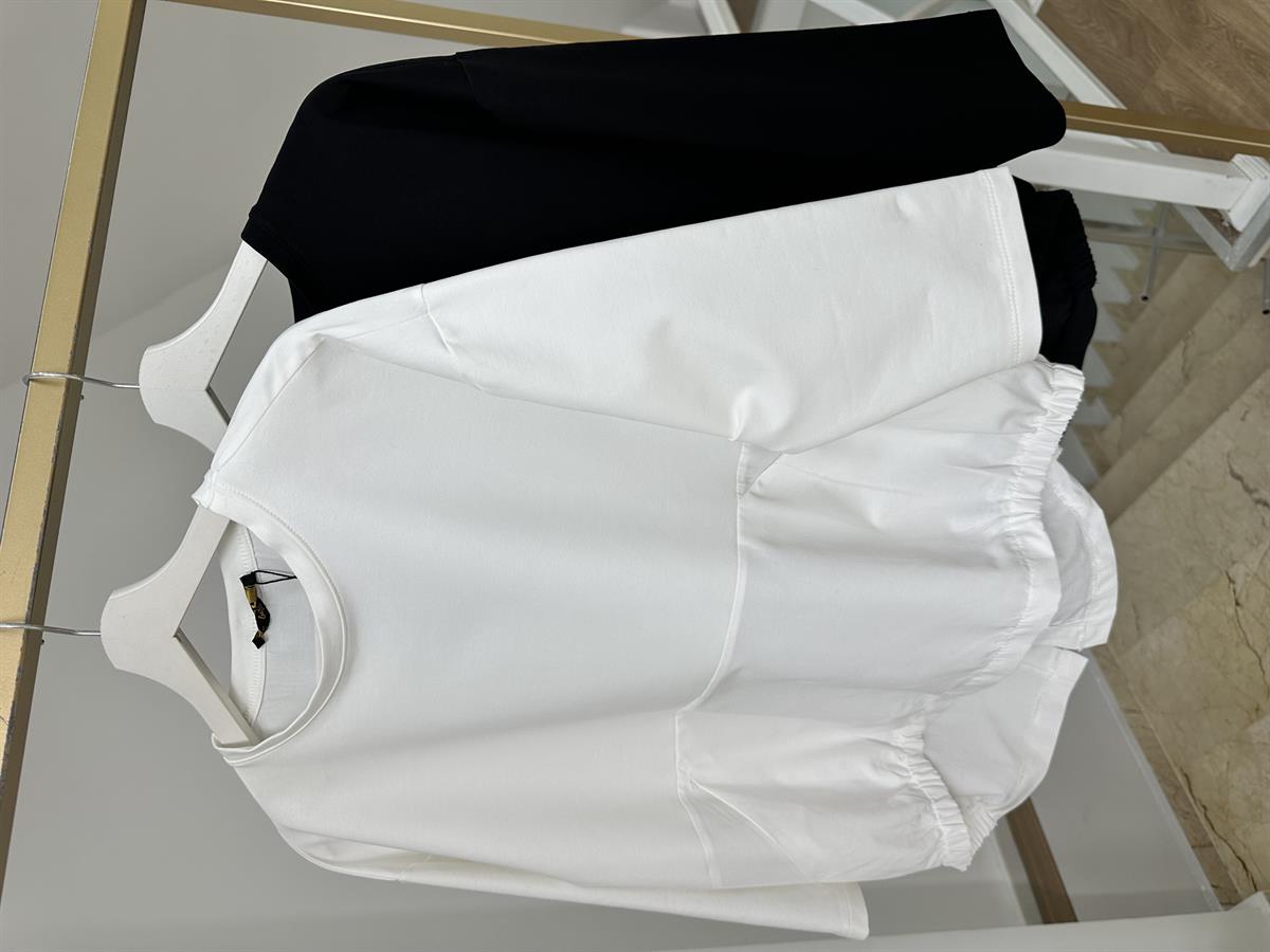 Arkası Gömlek Detaylı Cepli Sweatshirt-Beyaz