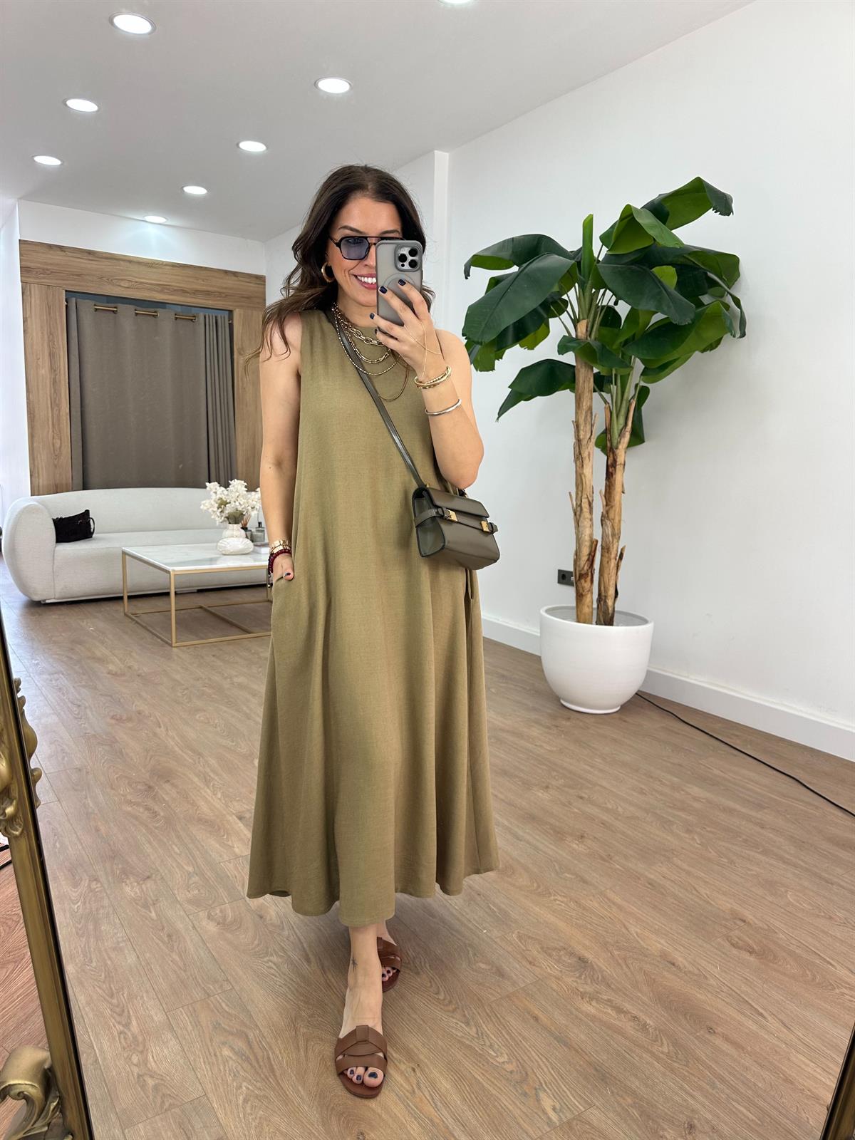 Arkası Lastikli Pamuk Keten Elbise - Yağ Yeşili