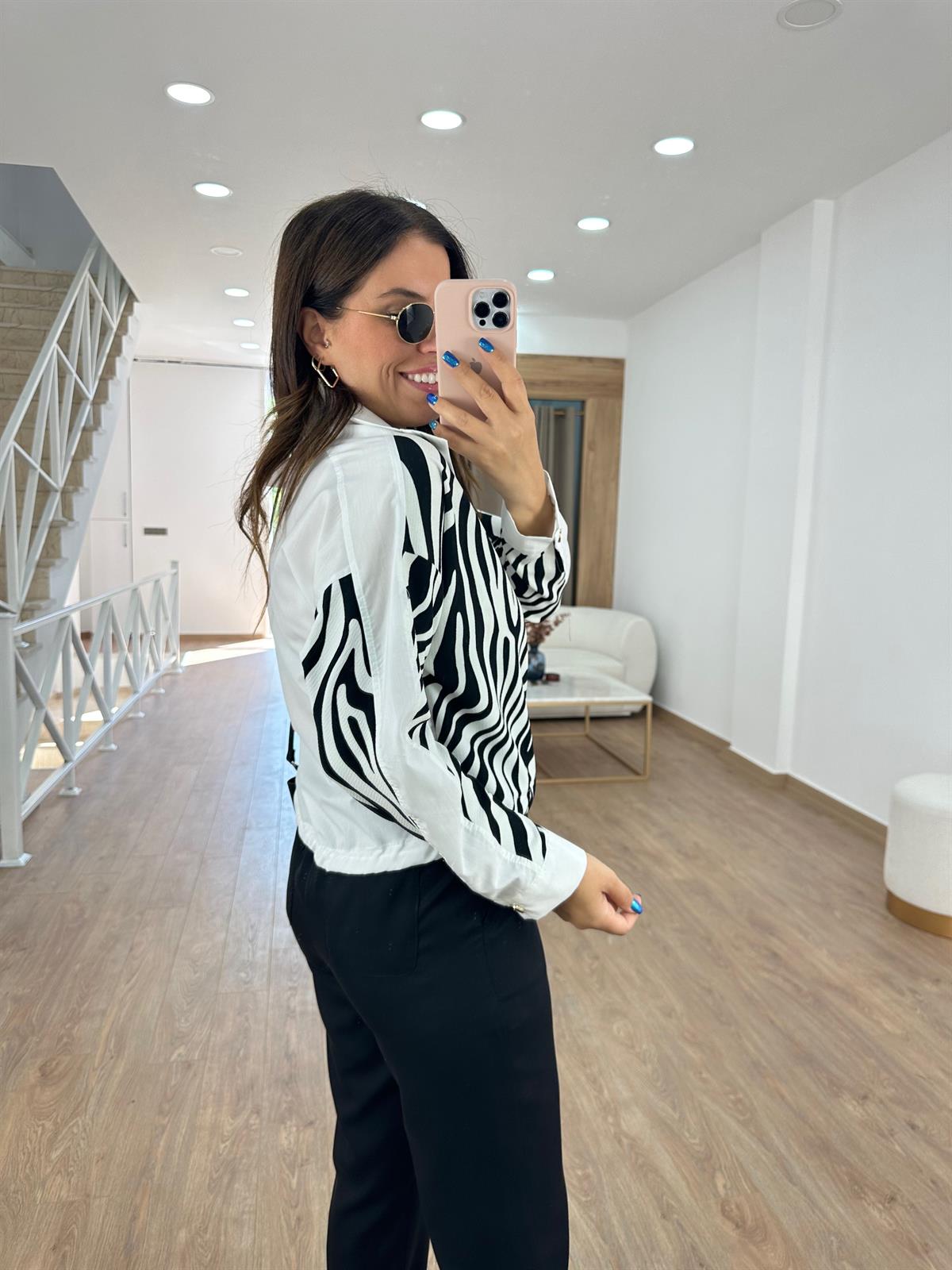 Arkası Poplin Detaylı Tasarım Zebra Sweat