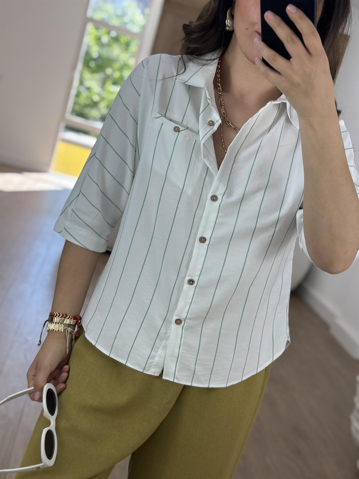 Arkası Uzun Çizgili Tiril Gömlek-Yeşil