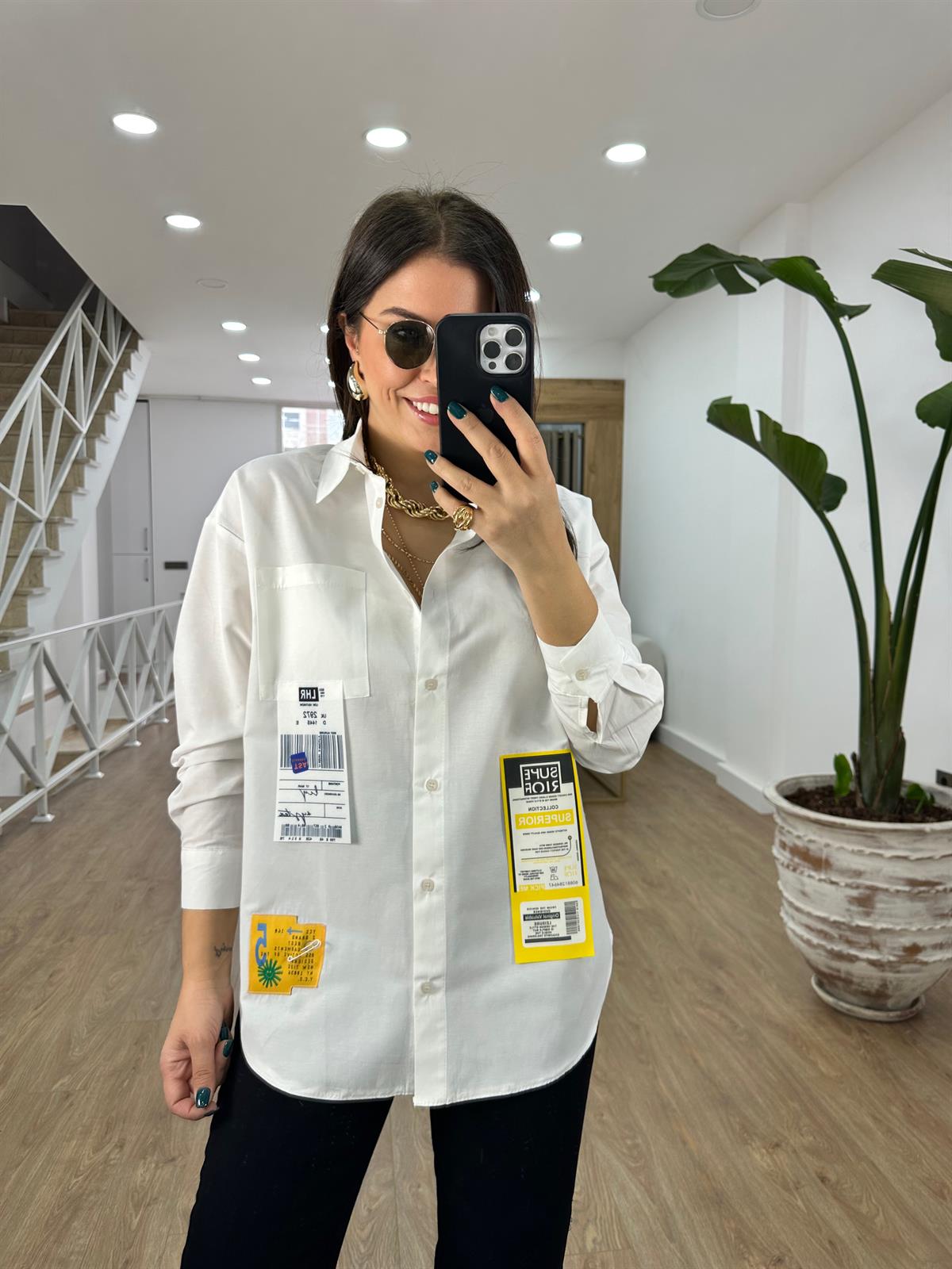 Arma Detaylı Tasarım Gömlek