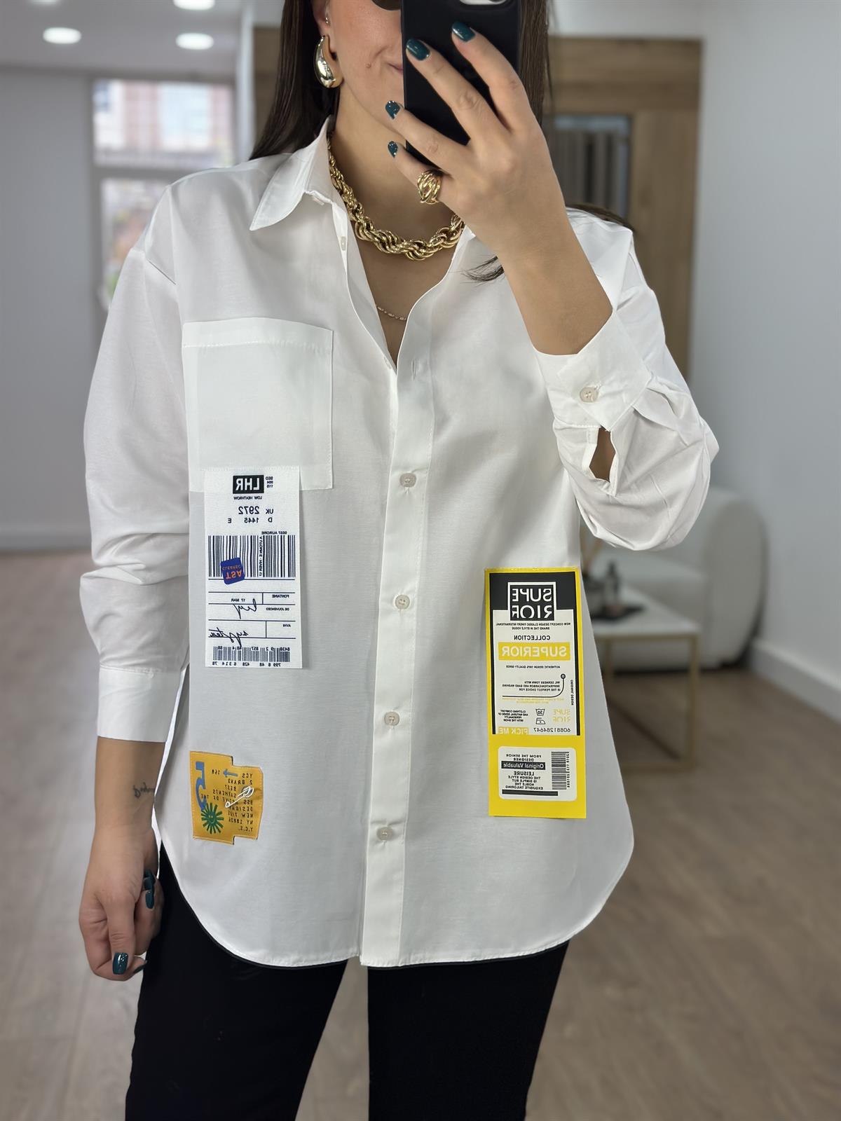 Arma Detaylı Tasarım Gömlek