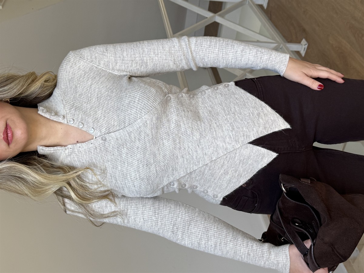 Asimetrik Beli Düğmeli Fitilli Triko - Açık Bej