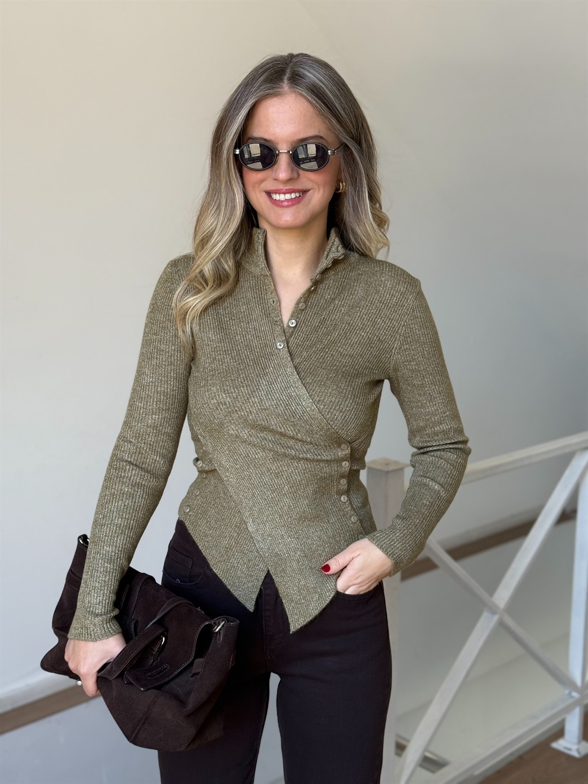 Asimetrik Beli Düğmeli Fitilli Triko - Haki