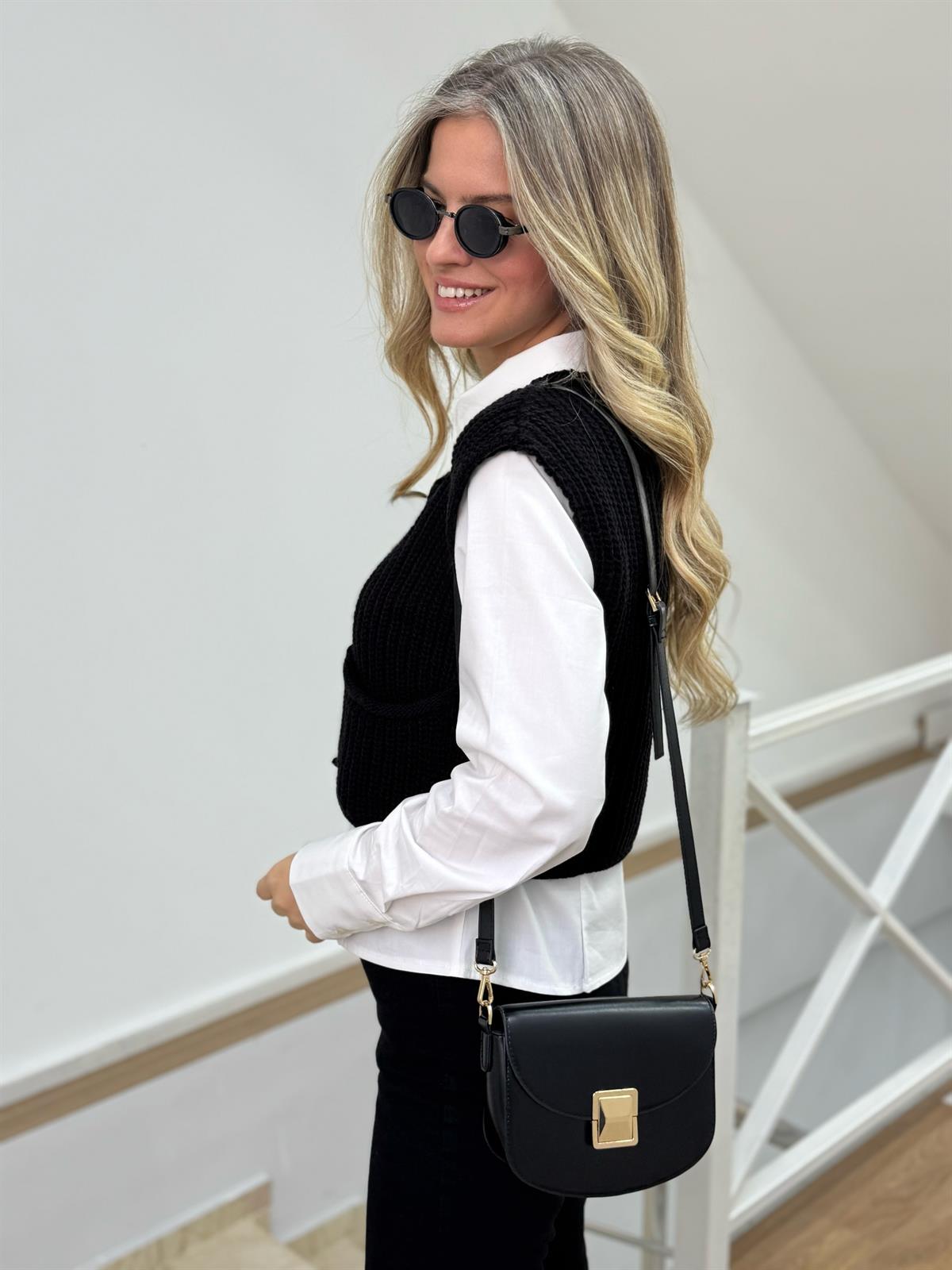 Asimetrik Gold Düğmeli Süveter - Siyah