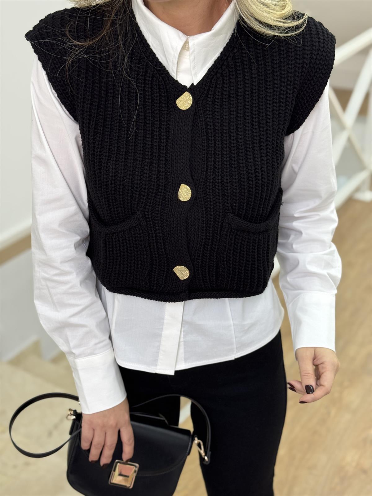 Asimetrik Gold Düğmeli Süveter - Siyah