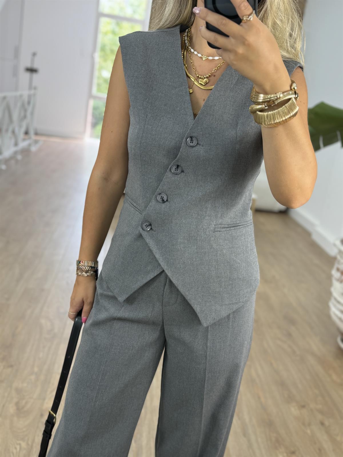 Asimetrik Kesim Yelekli Takım - Gri