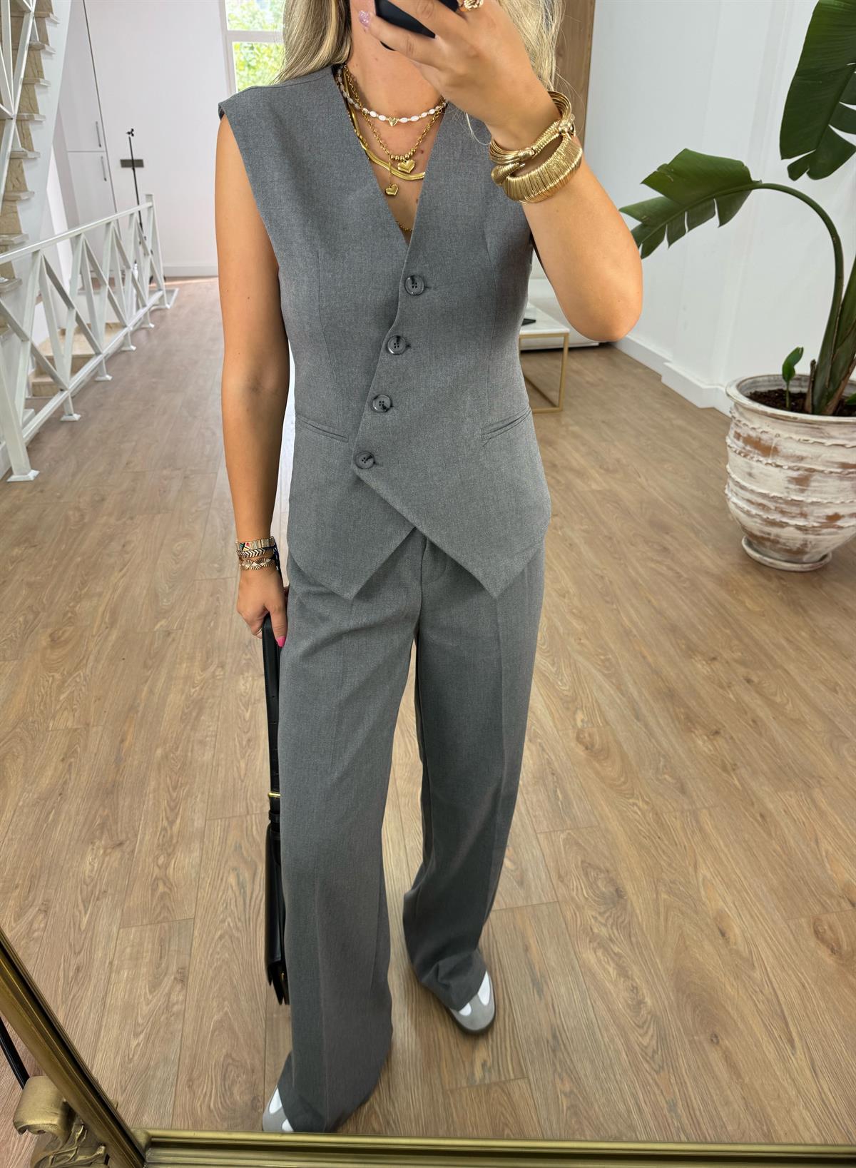 Asimetrik Kesim Yelekli Takım - Gri