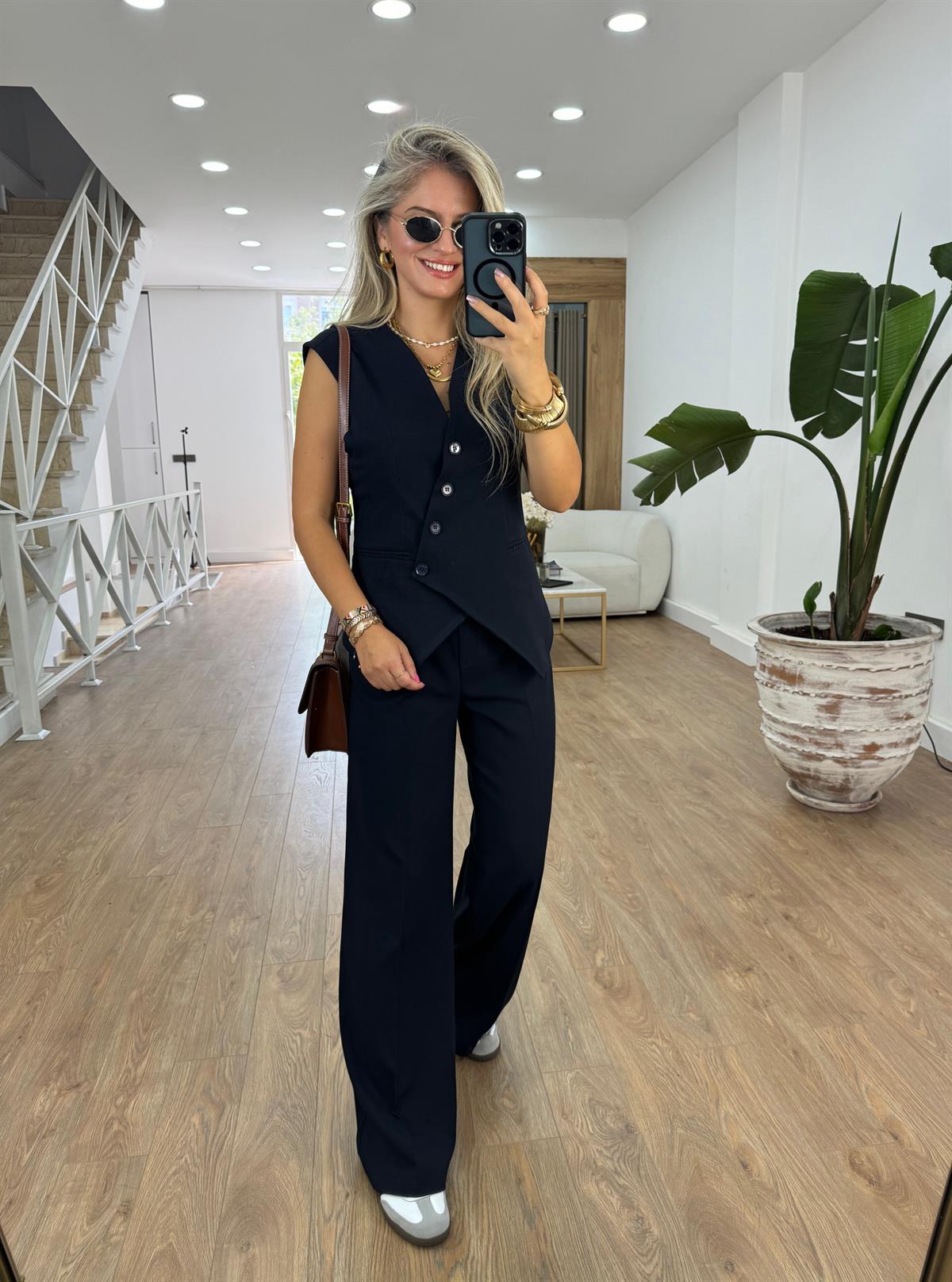 Asimetrik Kesim Yelekli Takım - Lacivert