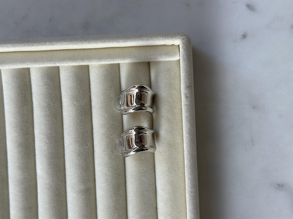 Asimetrik Silver Küpe