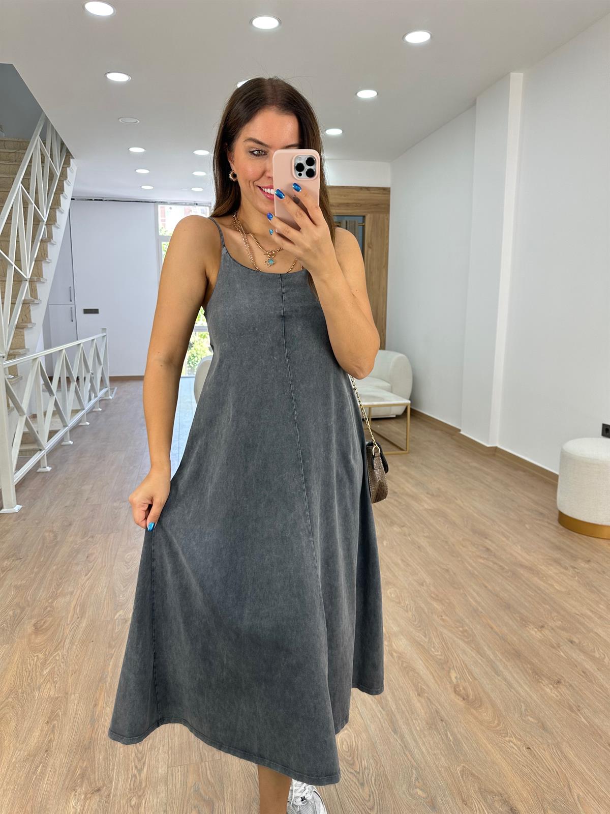 Askıları Ayarlanabilir Antrasit Yıkamalı Elbise 