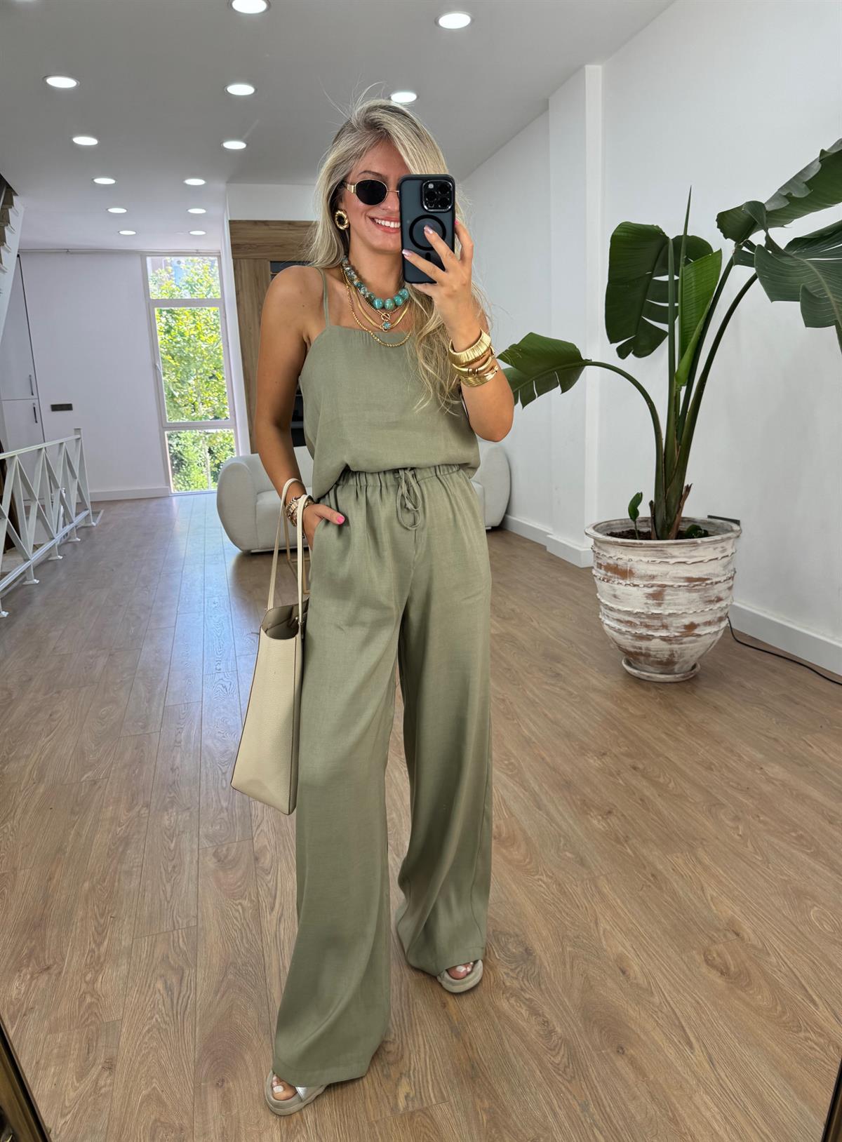 Askıları Ayarlanabilir Keten Takım - Mint Yeşili