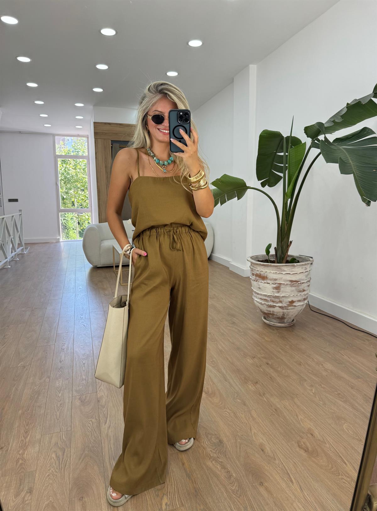 Askıları Ayarlanabilir Keten Takım - Yağ Yeşili