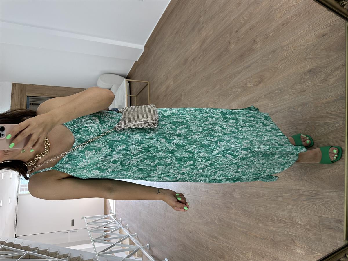 Askıları Ayarlanabilir Piliseli Elbise-Yeşil