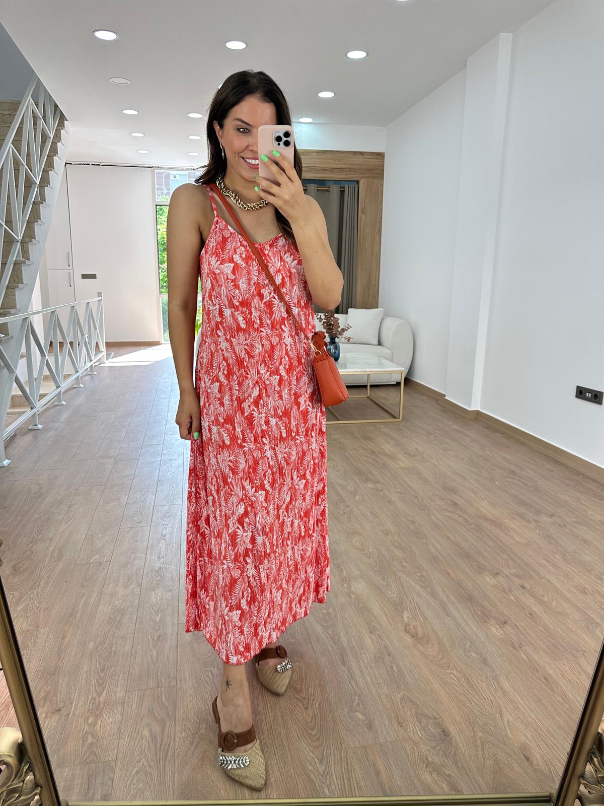 Askıları Ayarlanabilir Piliseli Elbise-Nar Çiçeği