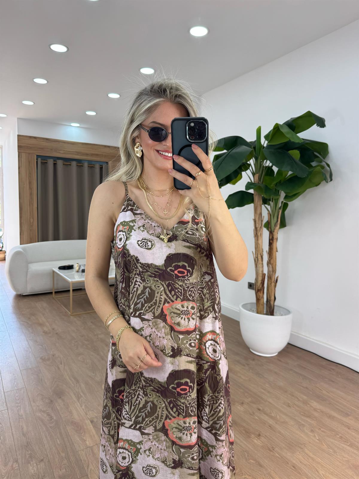 Askıları Ayarlanabilir Renk Geçişli Midi Elbise