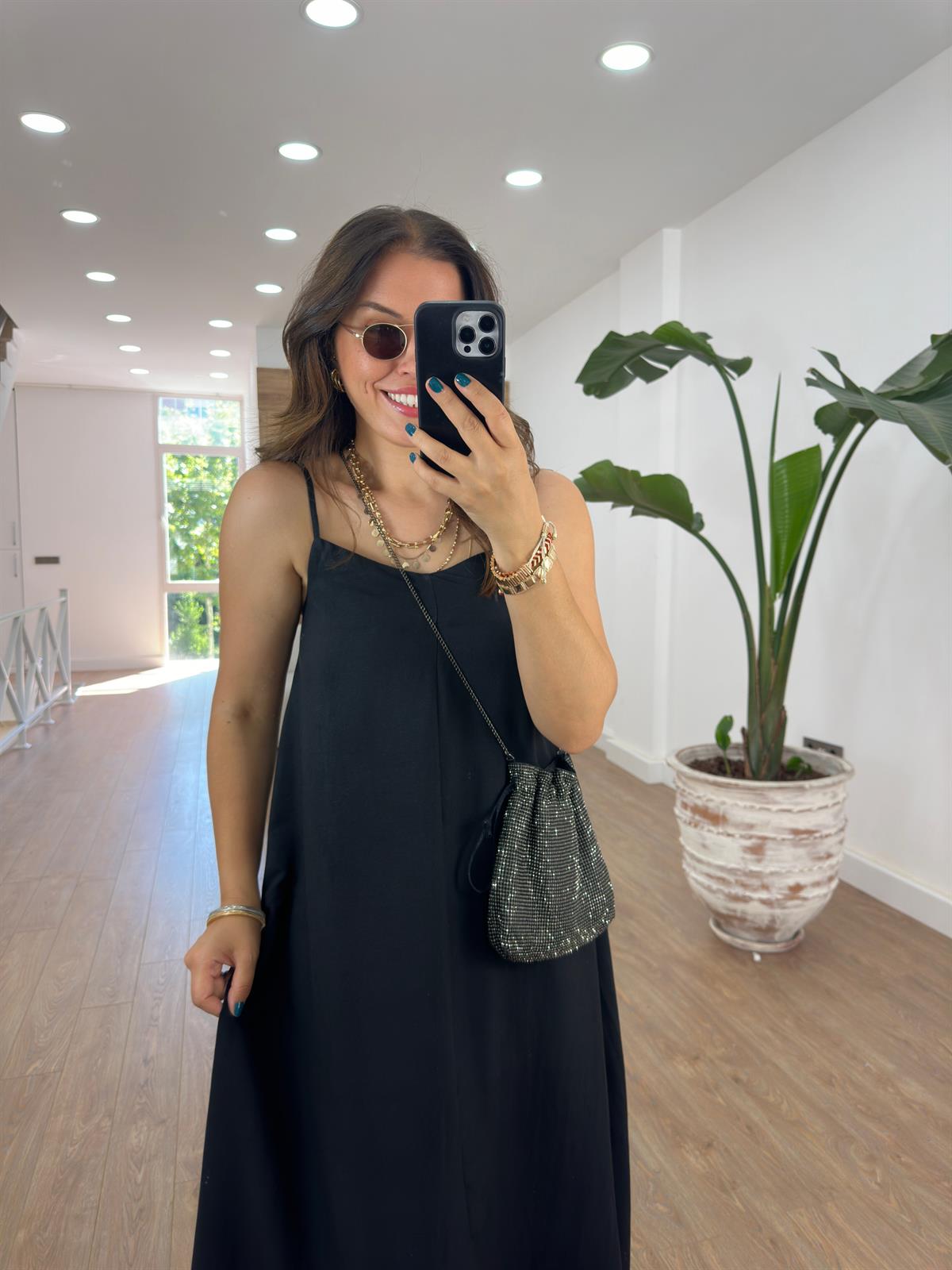 Askıları Ayarlanabilir Salaş Elbise-Siyah