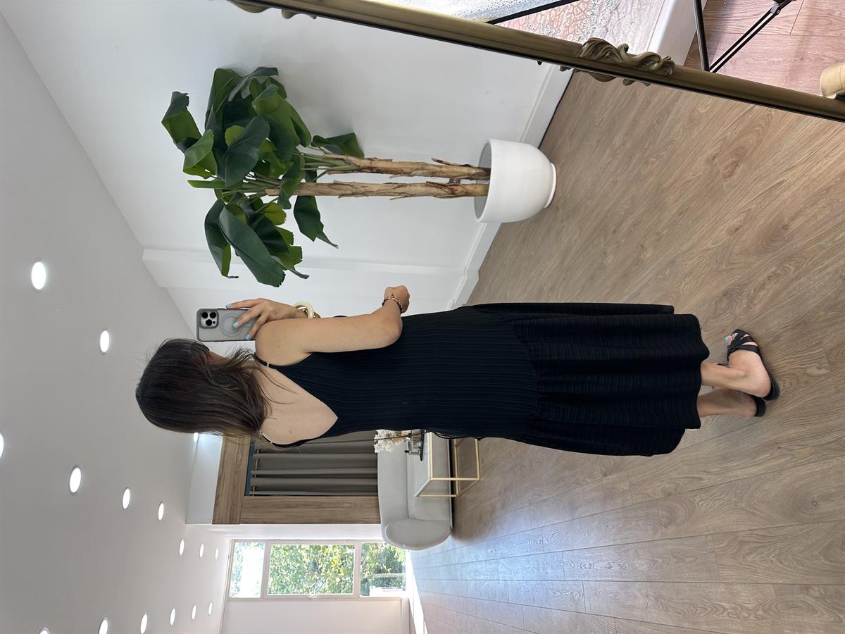 Eteği Volanlı Askılı Elbise - Siyah