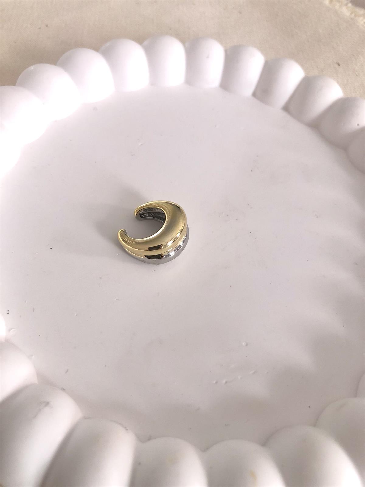 Ay Tasarım Gold Gümüş Kıkırdak Küpe