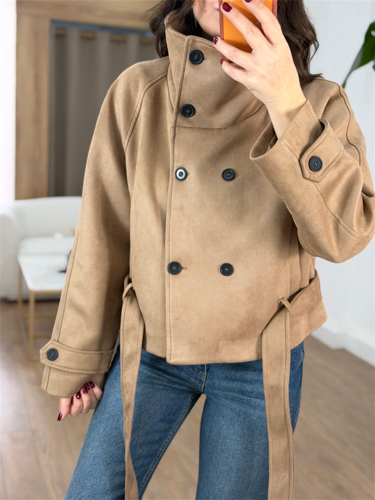 Dik Yaka Kuşaklı Süet Ceket - Sütlü Kahve  