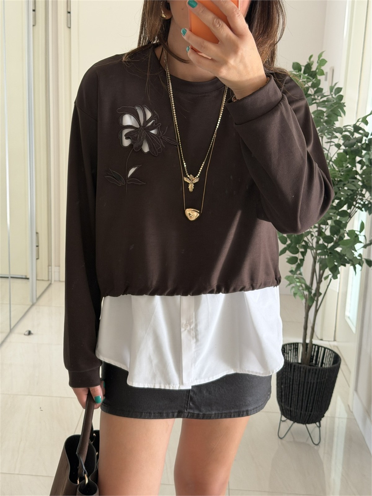 Orijinal Model Nakışlı Gömlekli Sweat - Kahve