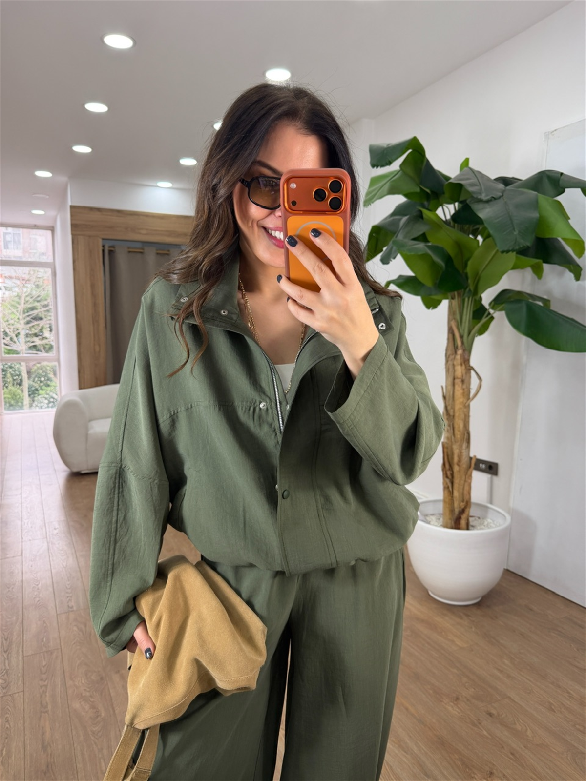 Dik Yaka Fermuarlı Premium Takım - Haki