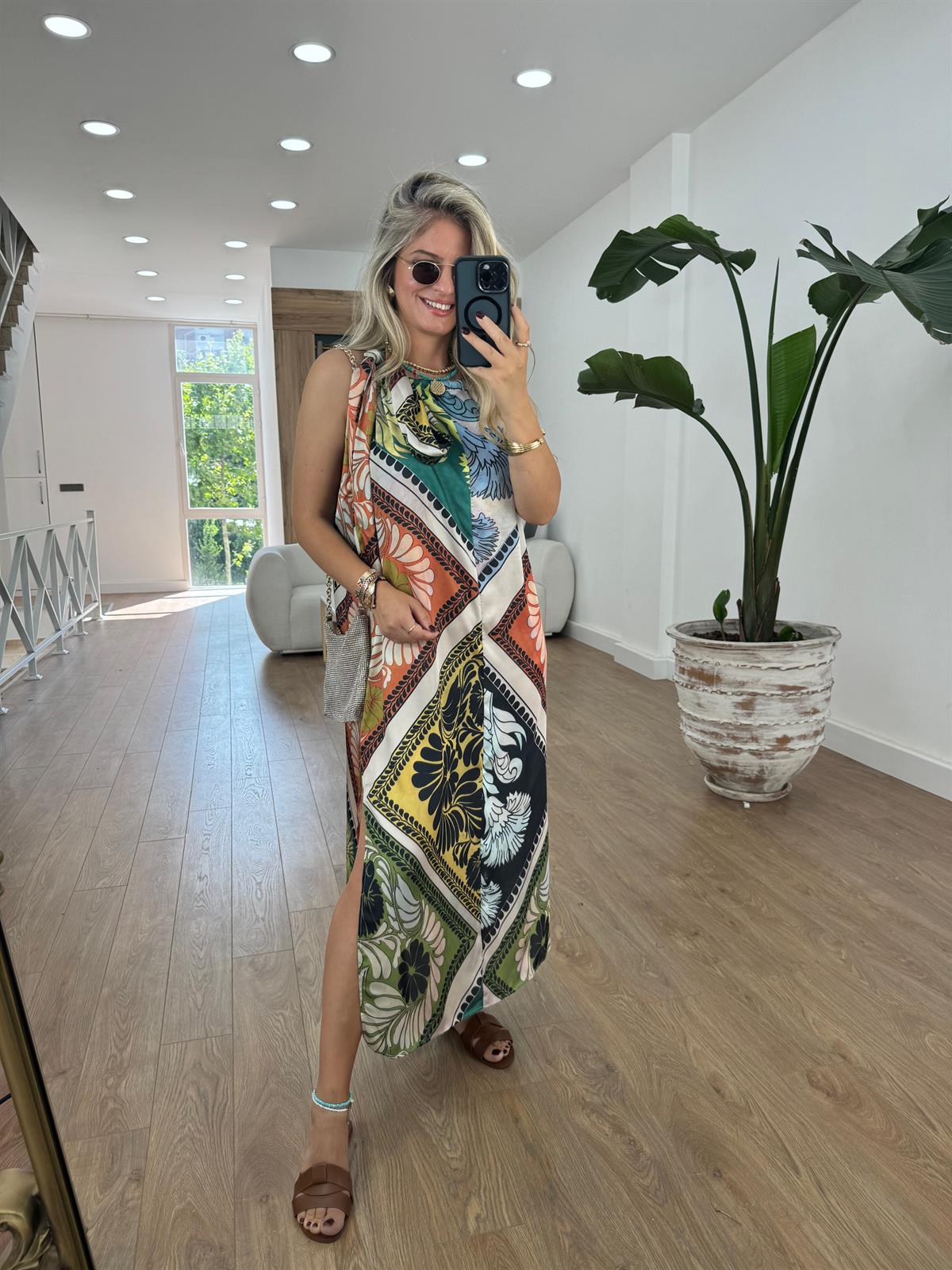 Bağlama Detay Şal Desen Elbise