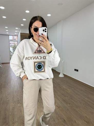Baskı Ve Nakış Detaylı Sweatshirt