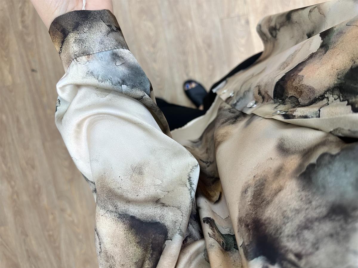 Batik Desenli Saten Gömlek