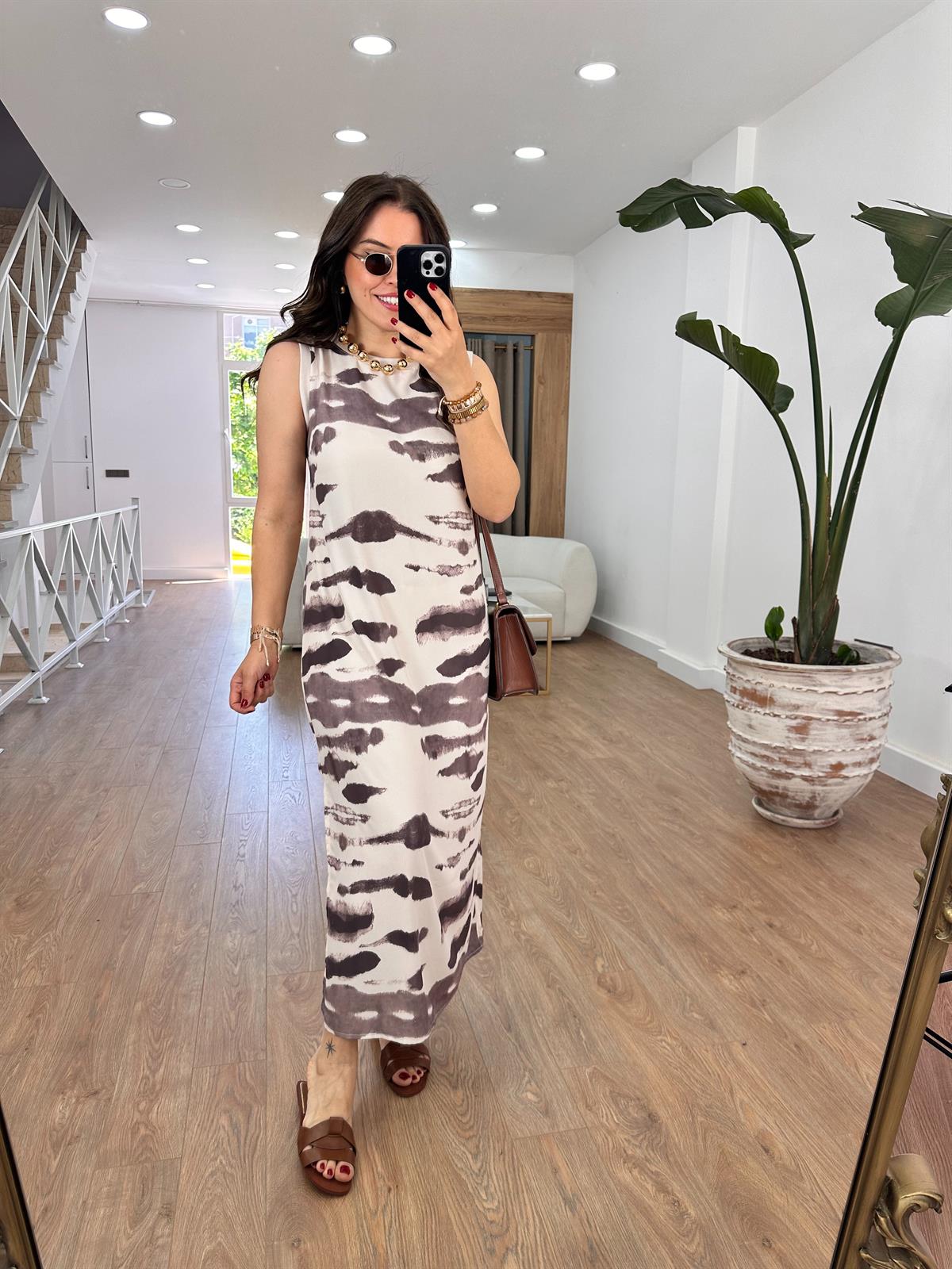 Bej-Kahve Desenli Krep Elbise