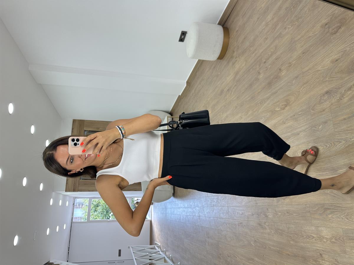 Bel Arkası Lastikli Keten Pantolon-Siyah