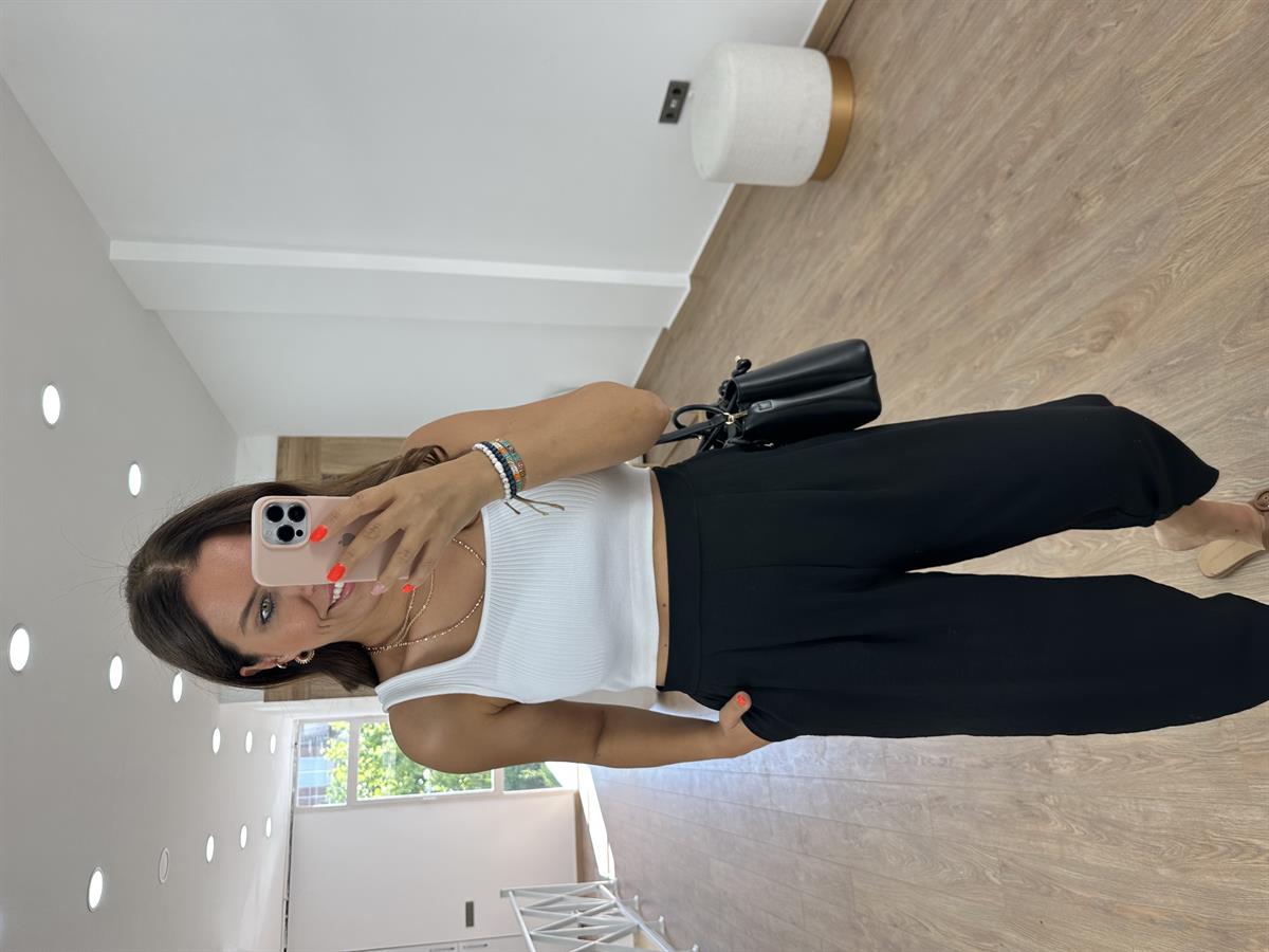 Bel Arkası Lastikli Keten Pantolon-Siyah