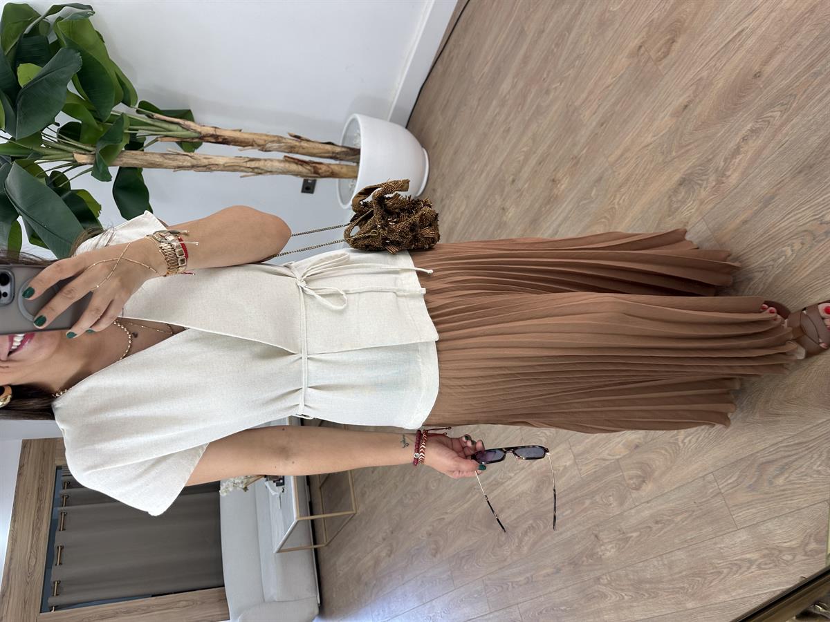 Bel Detaylı Pilili Uzun Elbise 