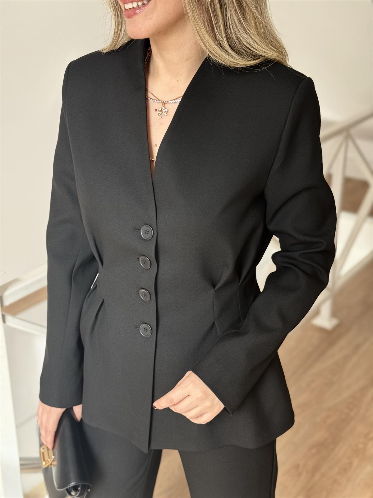 Belden Oturtmalı Blazer Ceketli Takım - Siyah