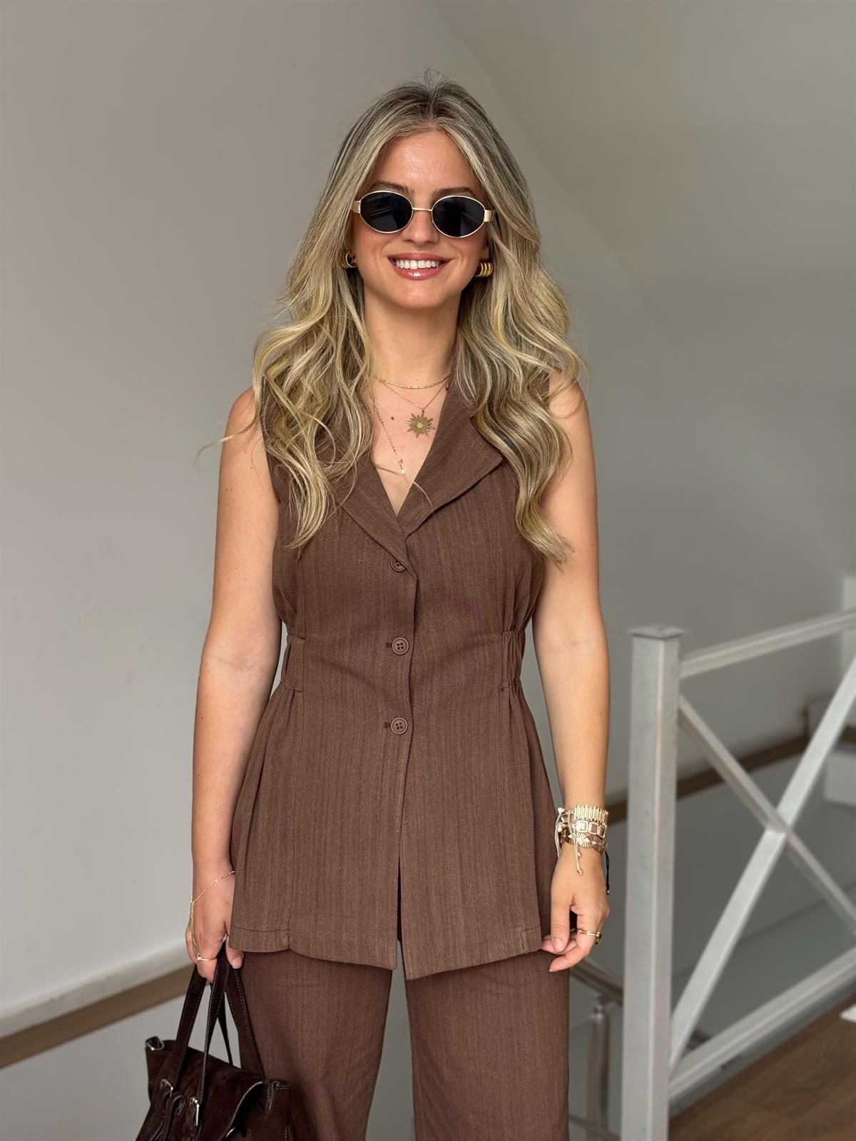 Belden Oturtmalı Yelek Pantolon Takım - Kahverengi