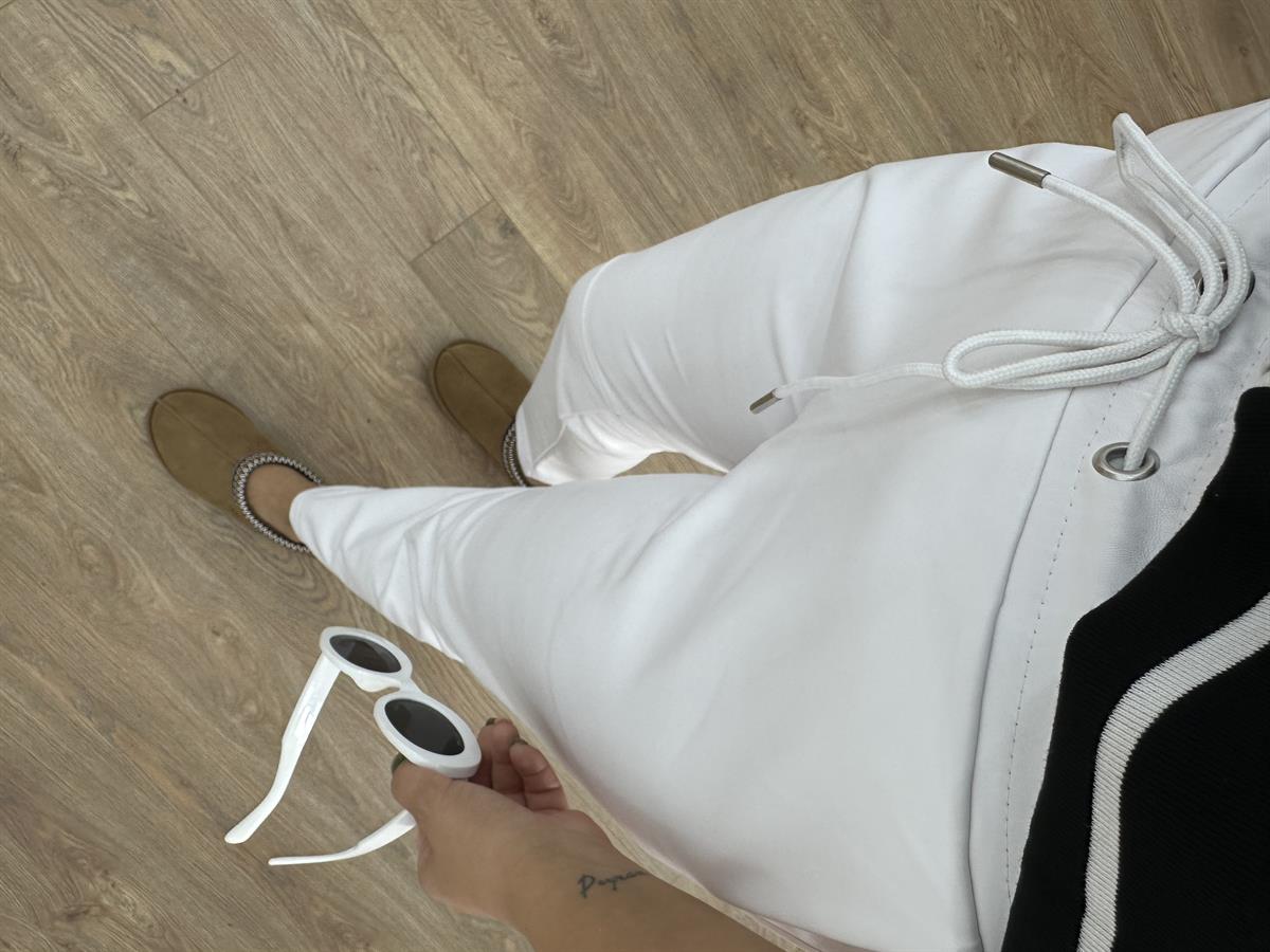 Beli Bağcıklı Deri Pantolon - Beyaz